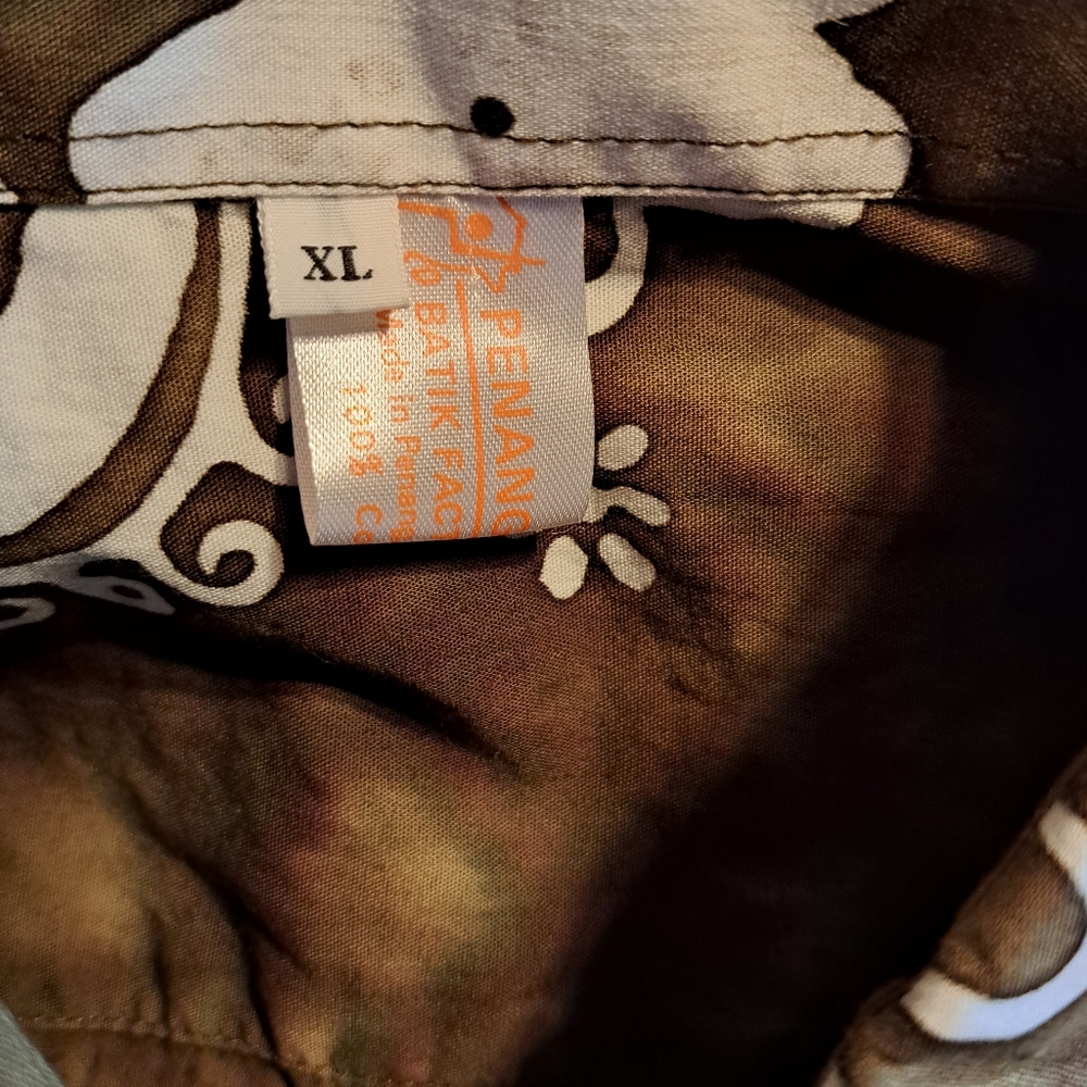 Button Front Shirt - Picture 4 of 4